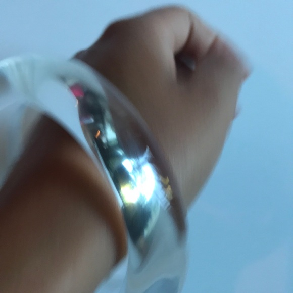 Lucile clear bangle - Picture 2 of 4